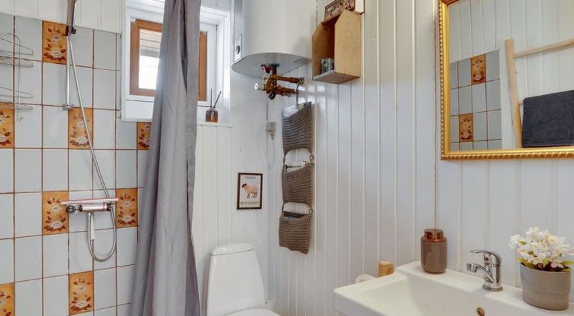 Photo of "Hendrina" - 500m from the sea