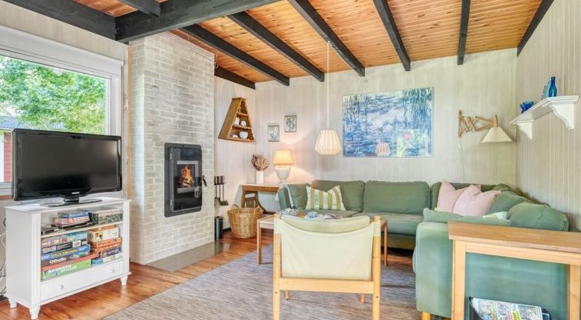 Photo of "Elkea" - 150m from the sea