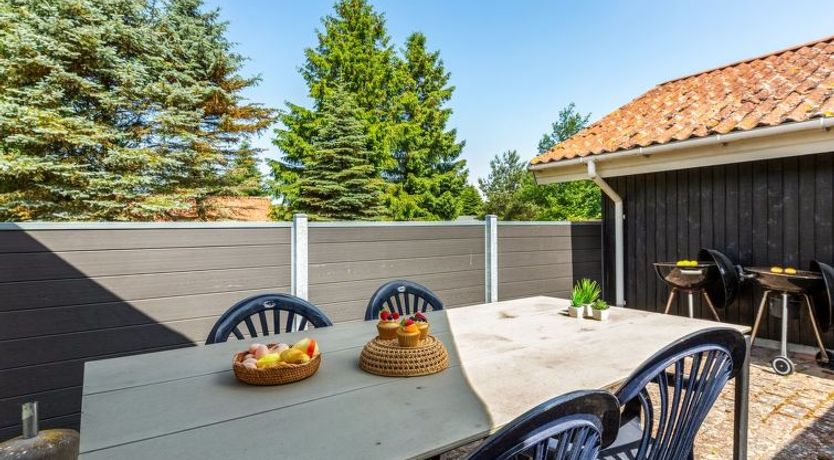 Photo of "Ayna" - 50m from the sea