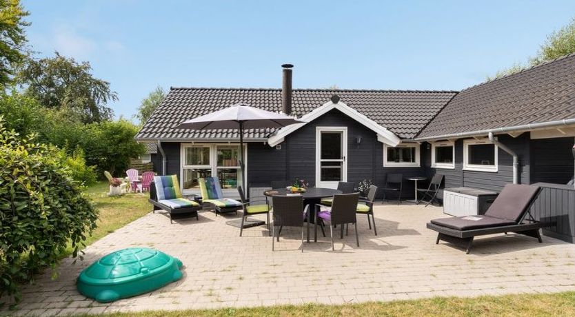 Photo of "Zelda" - 300m from the sea