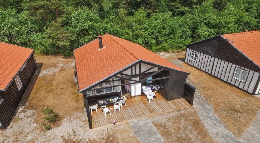 Photo of "Bergit" - 55m from the sea