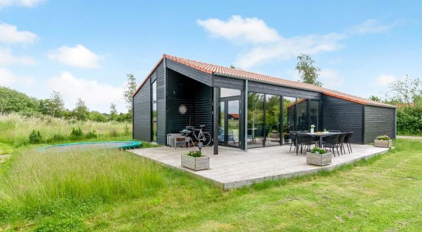 Photo of "Dyke" - 1.5km from the sea