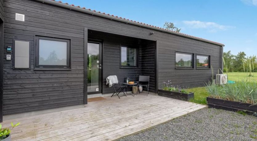 Photo of "Dyke" - 1.5km from the sea