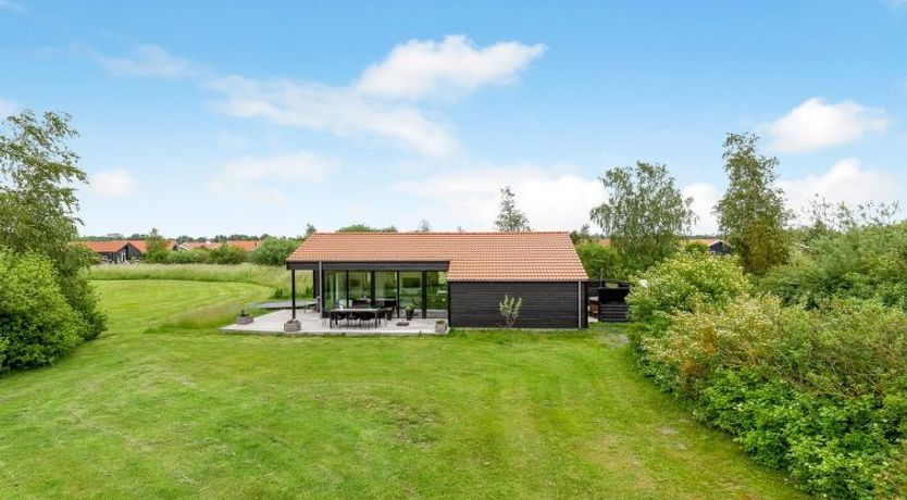 Photo of "Dyke" - 1.5km from the sea