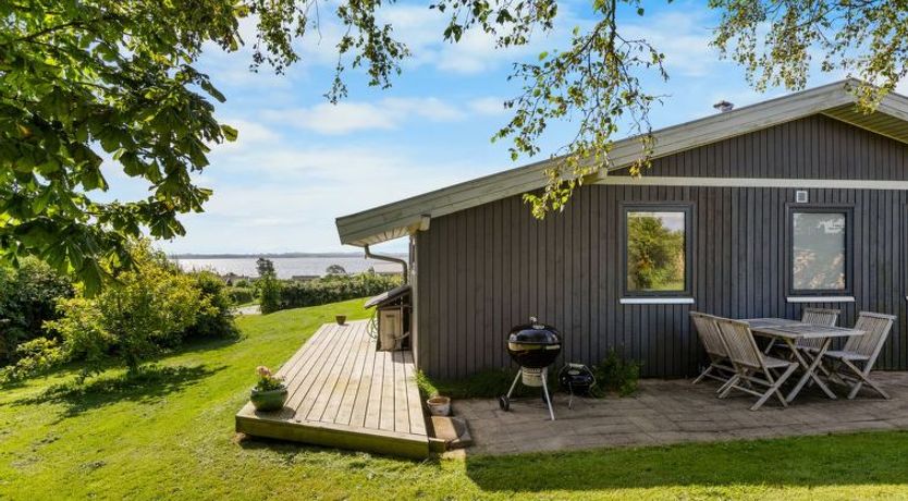 Photo of "Dorathea" - 360m from the sea