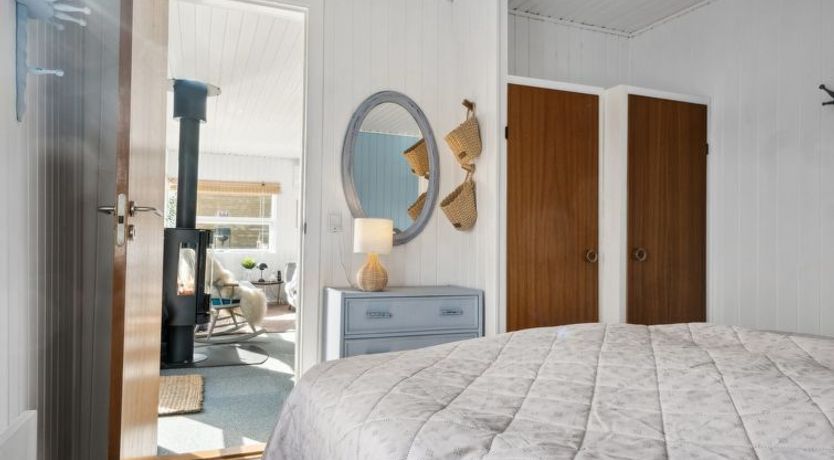 Photo of "Dagh" - 100m from the sea