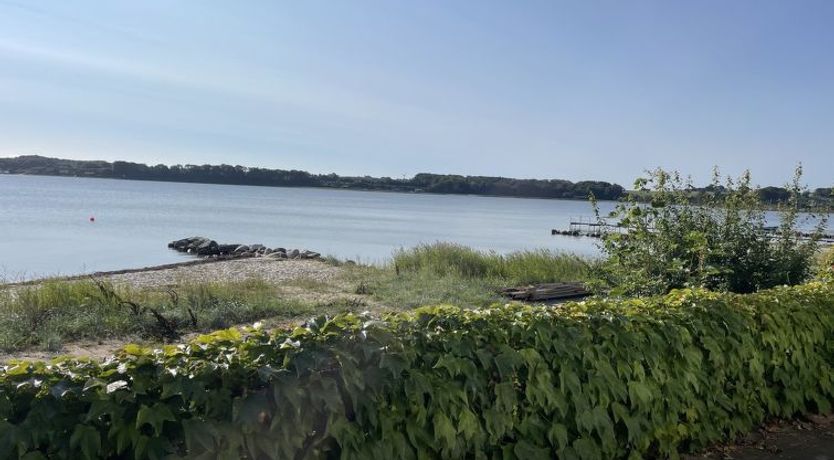 Photo of "Drifa" - 20m from the sea