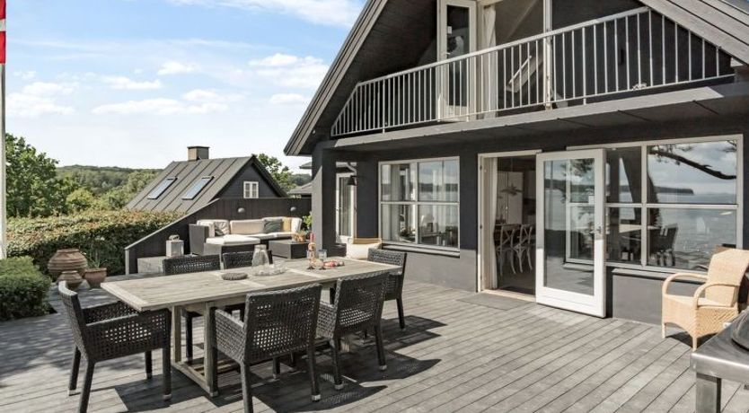 Photo of "Sten" - 30m from the sea