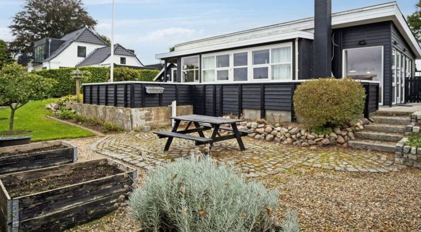 Photo of "Yngvy" - 500m from the sea