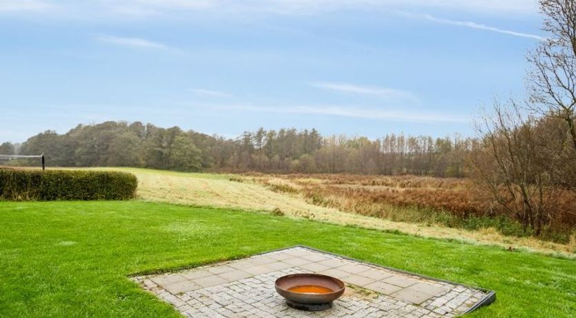 Photo of "Ehmi" - 750m from the sea