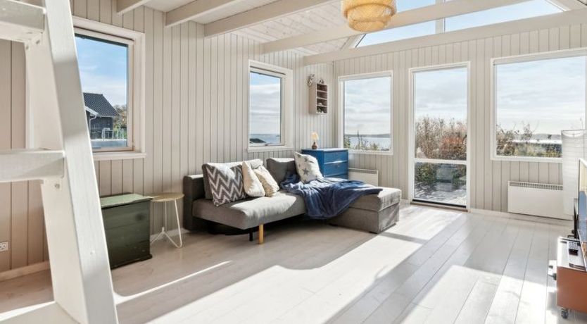 Photo of "Vanna" - 500m from the sea