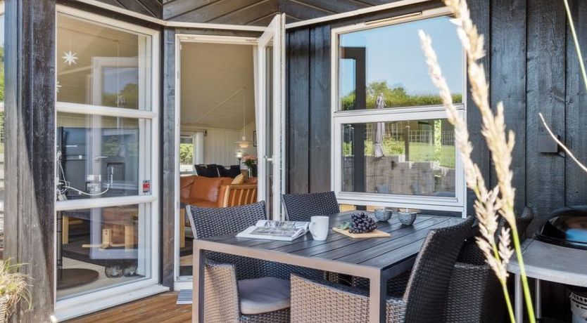 Photo of "Enida" - 350m to the fjord