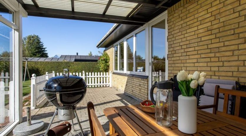 Photo of "Johanna" - 400m from the sea