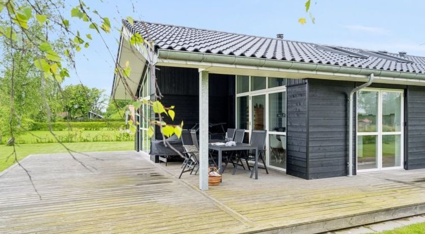 Photo of "Hæryst" - 300m from the sea