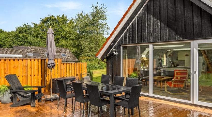 Photo of "Diderik" - 30km from the sea