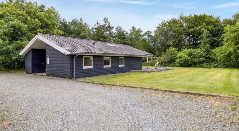 Photo of "Næwe" - 30km from the sea