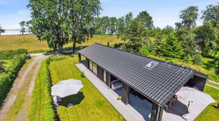 Photo of "Huldrik" - 100m from the sea