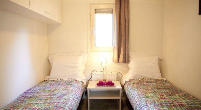 Photo of Unique 4 Holiday Home 6