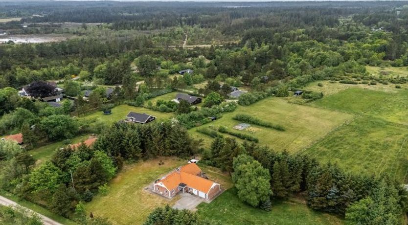 Photo of "Marlise" - 2.5km from the sea