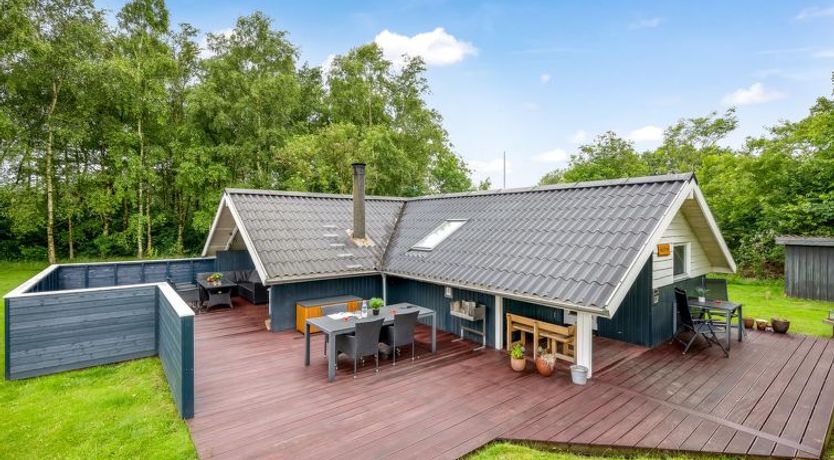 Photo of "Giselle" - 10km from the sea