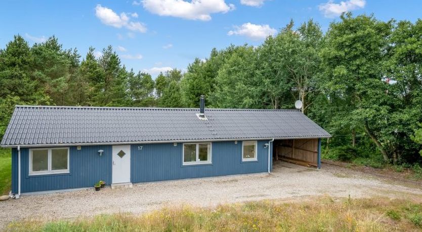 Photo of "Ljiljana" - 2km from the sea