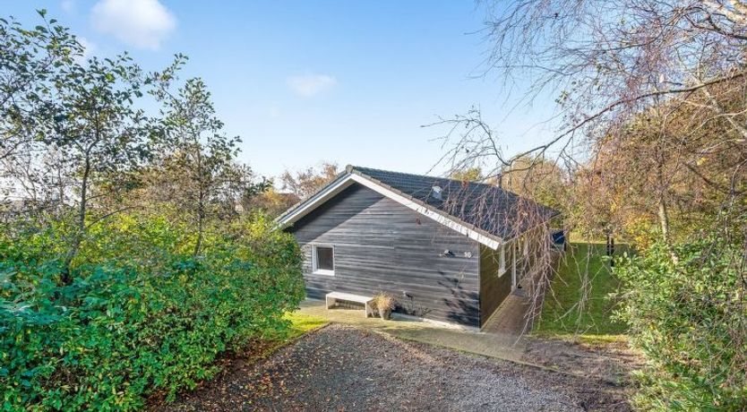 Photo of "Efka" - 600m to the fjord