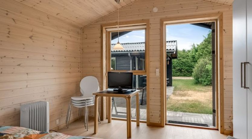 Photo of "Fifi" - 200m to the fjord