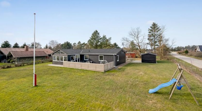 Photo of "Amine" - 300m to the fjord