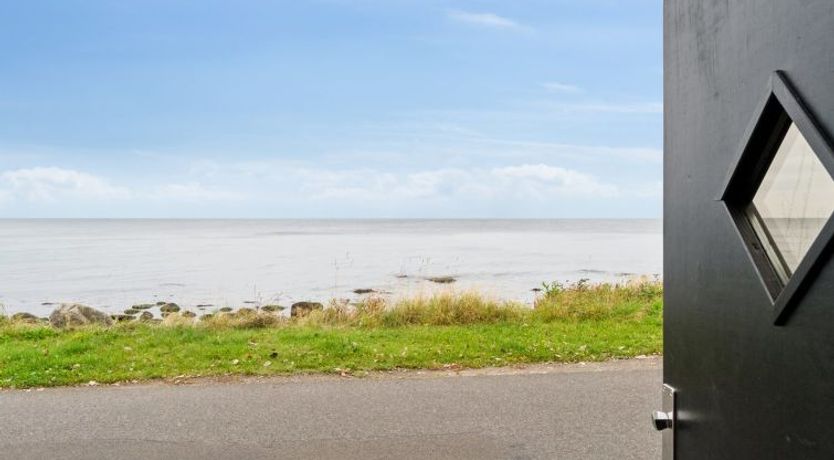 Photo of "Malila" - 15m from the sea