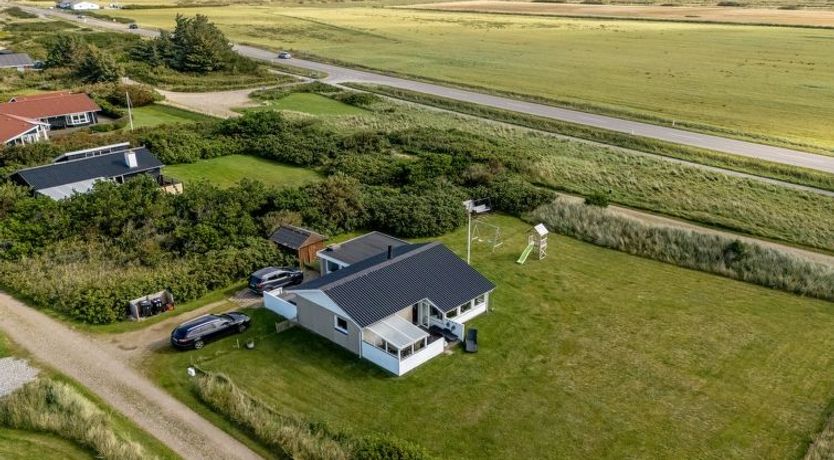 Photo of "Hejdi" - 650m from the sea