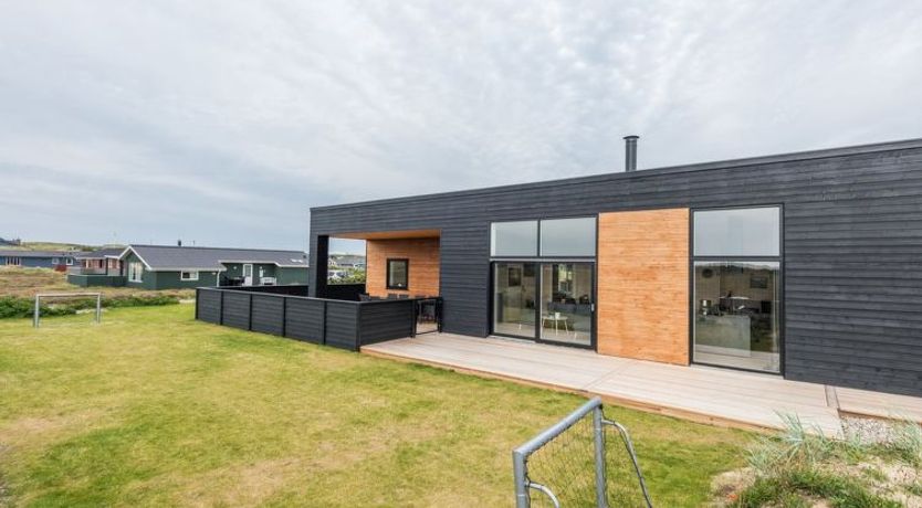 Photo of "Marius" - 400m from the sea