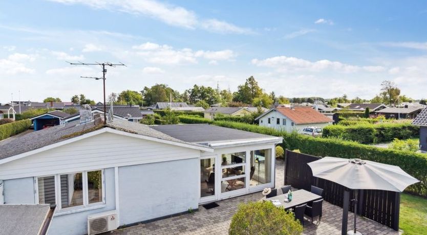 Photo of "Mena" - 200m from the sea