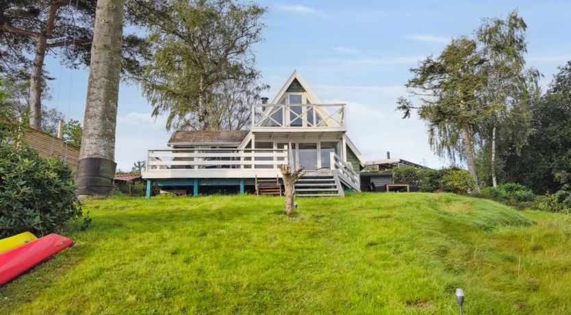 Photo of "Fifi" - 10m to the fjord