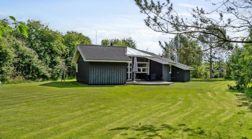 Photo of "Falka" - 300m from the sea