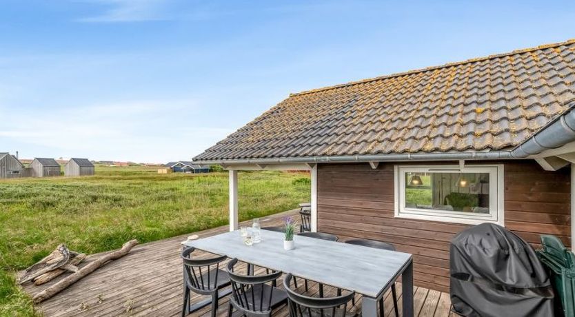 Photo of "Märta" - 250m from the sea