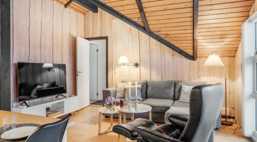 Photo of "Mimi" - 120m from the sea