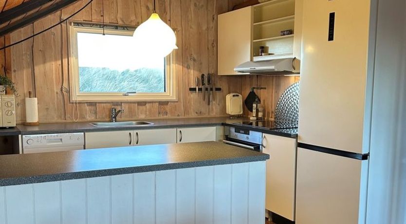 Photo of "Mimi" - 120m from the sea