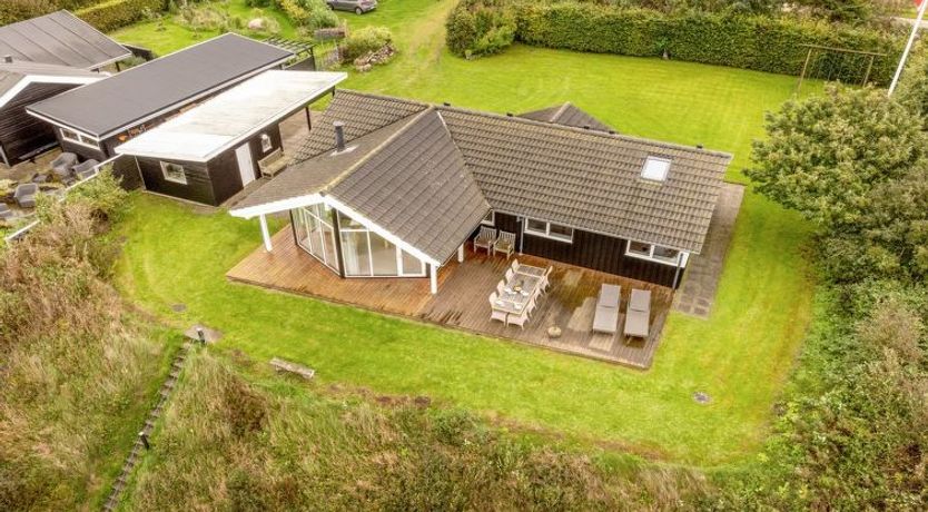 Photo of "Næwe" - 10m to the fjord