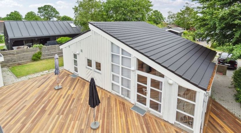 Photo of "Beske" - 130m from the sea