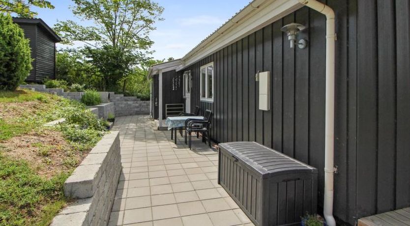 Photo of "Safir" - 800m from the sea