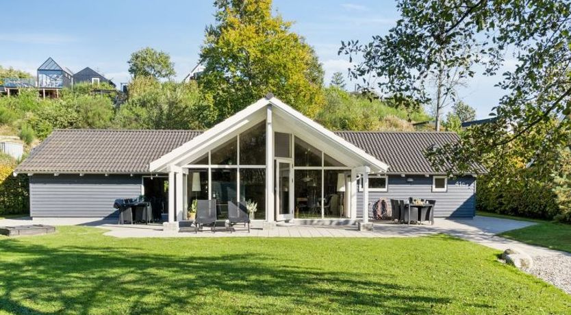 Photo of "Solborg" - 800m from the sea