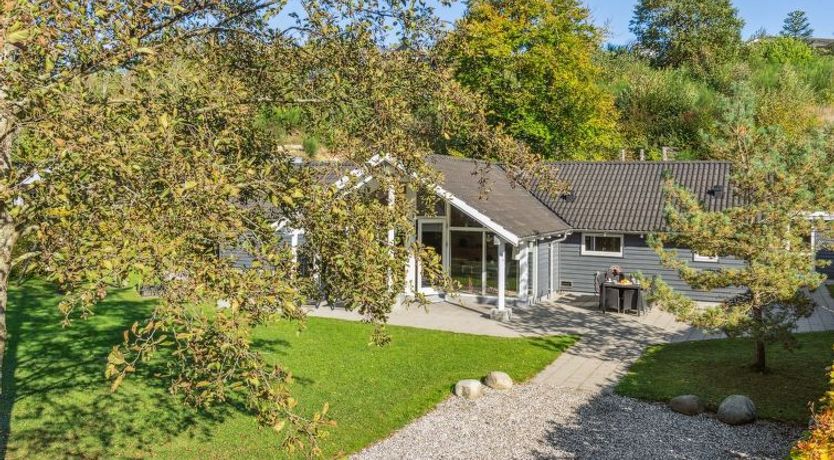 Photo of "Solborg" - 800m from the sea