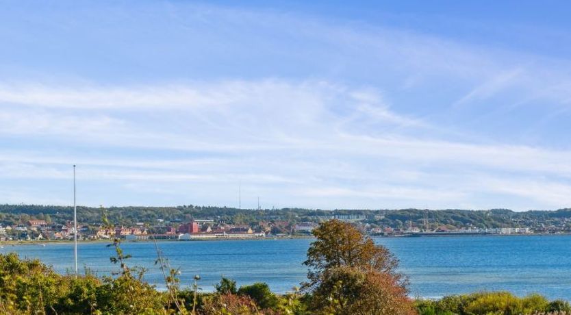 Photo of "Mariska" - 100m from the sea