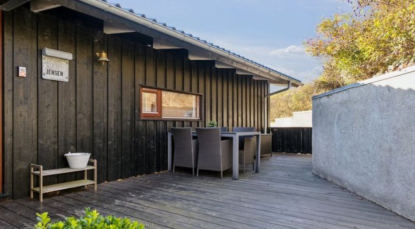 Photo of "Mariska" - 100m from the sea