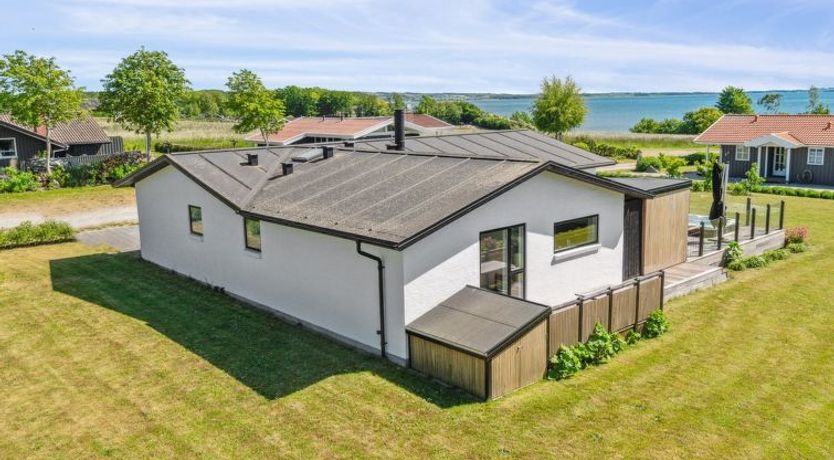 Photo of "Niska" - 200m from the sea