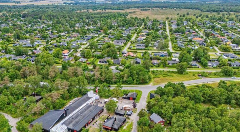 Photo of "Hellin" - 175m from the sea