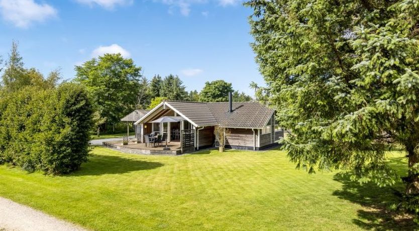 Photo of "Sylwia" - 250m to the fjord