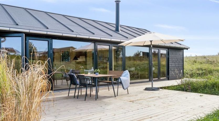 Photo of "Aatos" - 250m from the sea