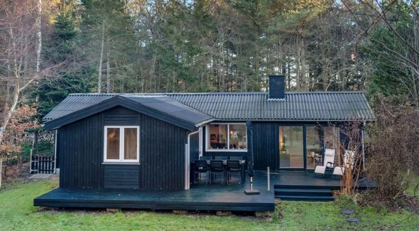 Photo of "Gunnil" - 400m from the sea