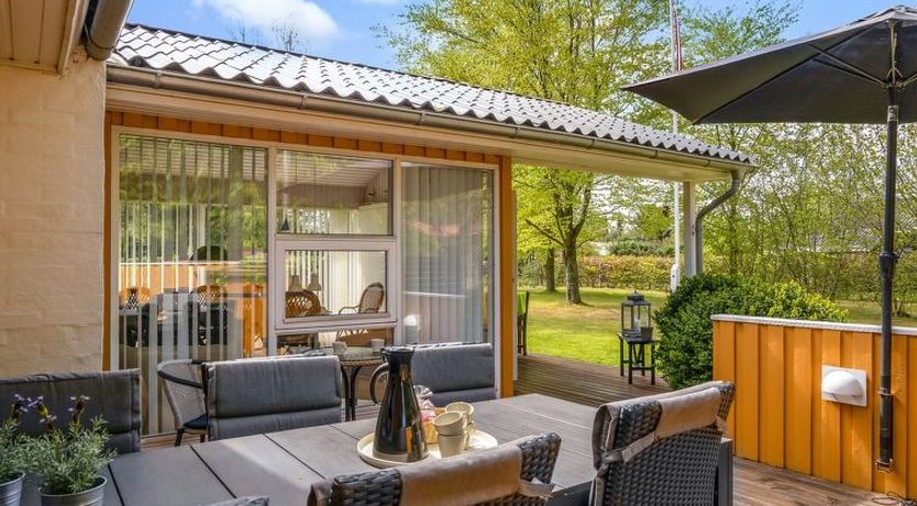 Photo of "Nico" - 1.1km from the sea